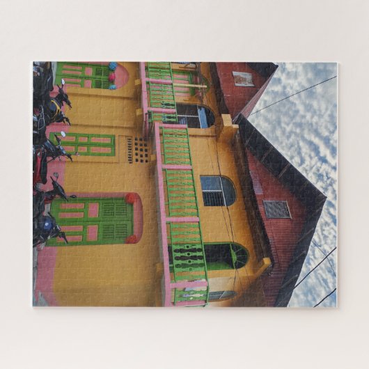 Puzzle A Bright Colorful Home (Horizontal)