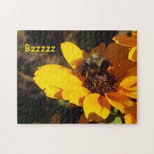 Puzzle Abeille de Bzzzy sur une Susan observée par noir (Horizontal)