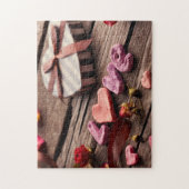 Puzzle Amour de mot avec le cadeau en forme de coeur de (Vertical)
