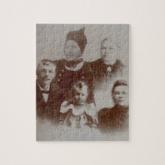 Puzzle Antique Famille Collage Photo B&W Image (Vertical)