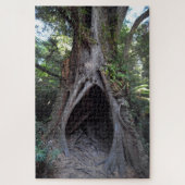 Puzzle Arbre géant et grotte de méditation /Forêt ancienn (Vertical)