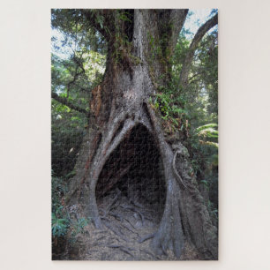 Puzzle Arbre géant et grotte de méditation /Forêt ancienn