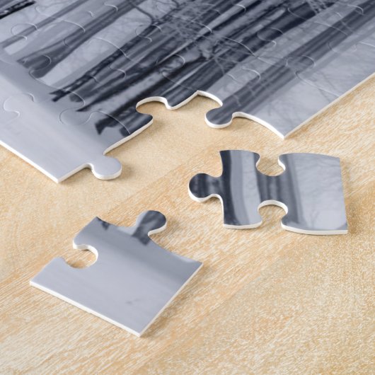 Puzzle Arbres neigeux noirs et blancs difficiles en hiver (Côté)