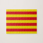 Puzzle avec Drapeau de Catalogne, Espagne<br><div class="desc">Célébrez votre amour pour la Catalogne avec ce puzzle patriotique avec le vibrant drapeau de Catalogne, Espagne! Ce puzzle magnifiquement conçu présente les rayures emblématiques rouge et jaune du Senyera, symbolisant le riche patrimoine culturel de la Catalogne et la forte identité régionale. Parfait pour les amateurs de puzzle et les...</div>