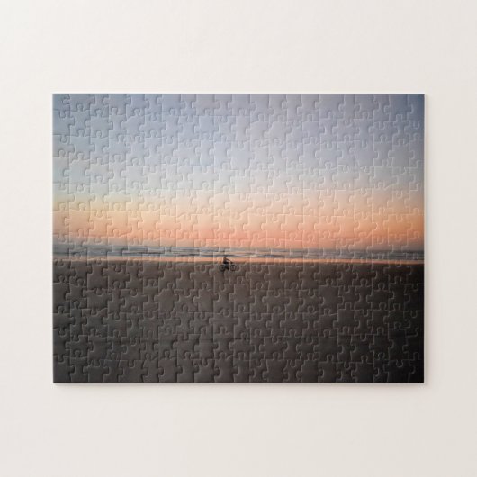Puzzle Balade en vélo solitaire Sunrise sur la plage - 11 (Horizontal)