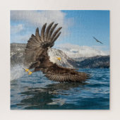 Puzzle Bald Eagle attrape une bouchée (Vertical)