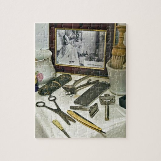 Puzzle Barber Shop (Vertical)