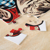 Puzzle Belle fille au tatouage en caricature (Côté)