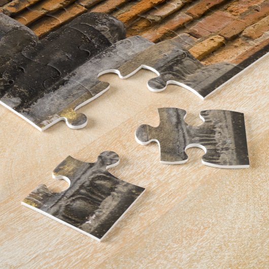 Puzzle Bouddha à Wat Mahathat. (Côté)