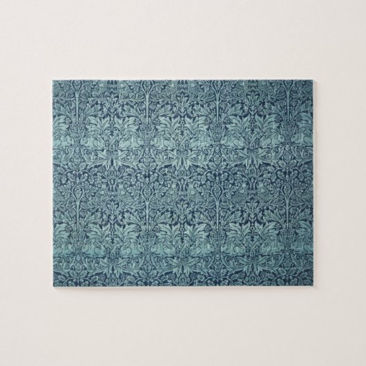 Puzzle Brer Rabbit par William Morris Motif textile bleu (Horizontal)