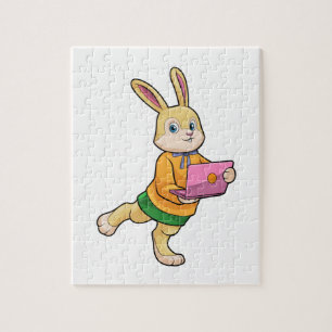Puzzle Bunny comme secrétaire avec ordinateur portable