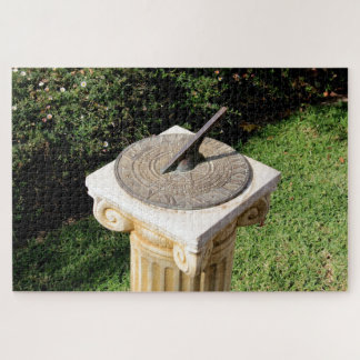 Puzzle Cadran solaire dans le jardin