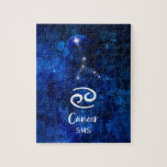 Puzzle Cancer Constellation Zodiaque Galaxie bleue Monogr<br><div class="desc">Cancer Zodiac Constellation Bleu Galaxie Monogramme Conception. Avec police de script brossé tendance, couleur arrière - plan céleste bleu foncé, constellation d'étoiles brillantes, et le symbole Crab. Symbole astrologique moderne Horoscope de naissance, est parfait pour tout Anniversaire du Cancer Du 21 Juin au 20 Juillet! Avec Monogrammed en option Premier...</div>
