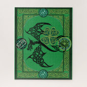 Puzzle Celtique irlandais de dragon vert (Vertical)