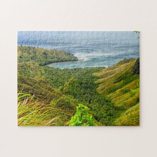 Puzzle Cetti Bay Guam. (Horizontal)