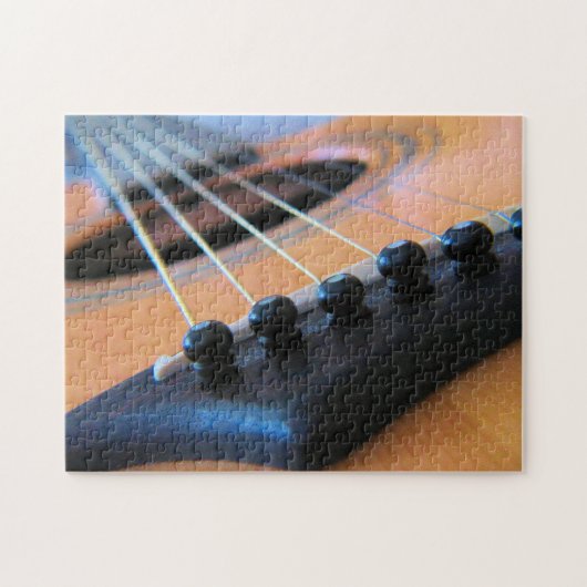 Puzzle Chaînes de guitare - 11x14 - 252 pièces. (Horizontal)