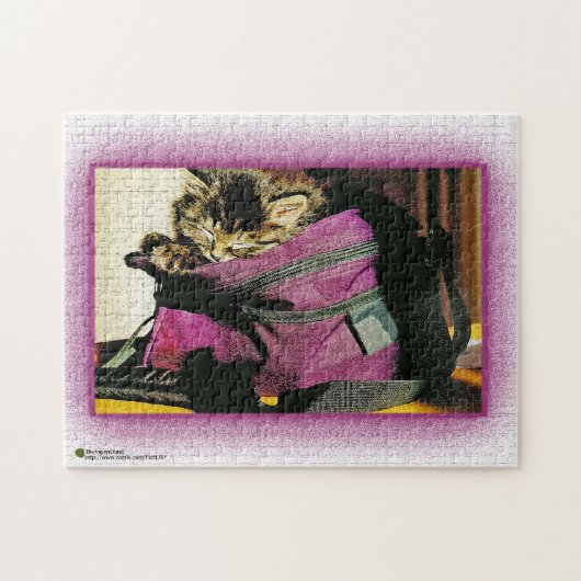 Puzzle Chaton Dormir Dans Un Porte-Sacs Bourgogne (Horizontal)