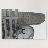 Puzzle Cheval mignon devant un Silo (Horizontal)
