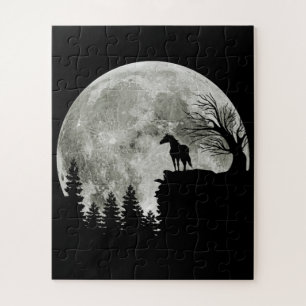Puzzle Cheval Stand Sur Montagne Éffrayante Lune D'Hallow