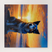 Puzzle Chien assis sur Ocean Beach au coucher du soleil (Horizontal)
