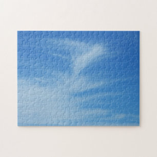 Puzzle Ciel bleu avec des nuages blancs, photo abstraite