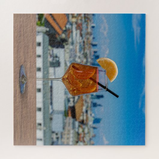 Puzzle Cocktail Spritz sur une table avec vue sur Milan (Horizontal)
