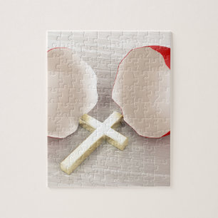 Puzzle Coquille d'oeuf et croix cassées