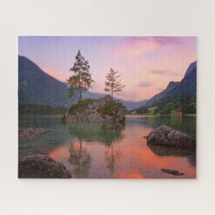 Puzzle Coucher de soleil sur le lac avec des arbres, des