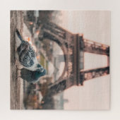 Puzzle Couple pigeons in front of Paris Eiffel Tower (Horizontal)