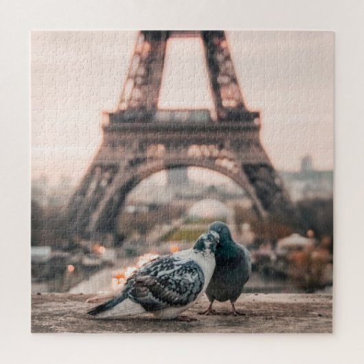 Puzzle Couple pigeons in front of Paris Eiffel Tower (Vertical)
