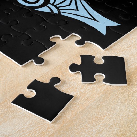 Puzzle Courageuse fille de cheval robuste en bleu clair (Côté)