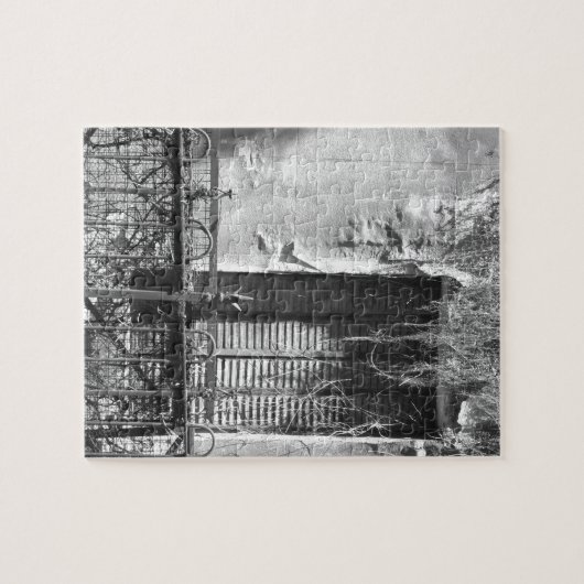 Puzzle Creepy (Horizontal)