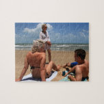 Puzzle Créez votre propre photo de famille<br><div class="desc">Maintenant, vous pouvez créer votre propre puzzle en utilisant votre photo préférée. Remplacez simplement l'image existante par votre photo préférée. Cela peut être de votre famille, de vos animaux de compagnie ou de vos amis. Vous apprécierez encore plus votre puzzle quand il est personnel et unique pour vous. Si vous...</div>