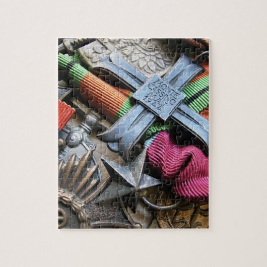 Puzzle croisé de médaille de l'Italie de casino (Vertical)