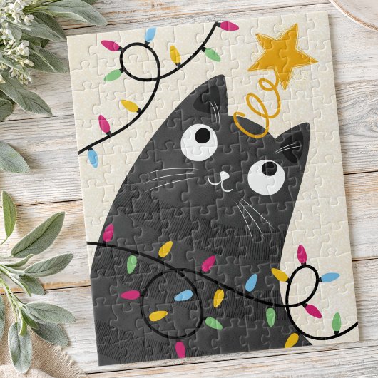 Puzzle Cute cat with lights and tree-topper Christmas
