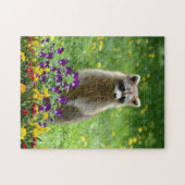 Puzzle Cute Raccoon dans Flower Garden Faune (Horizontal)