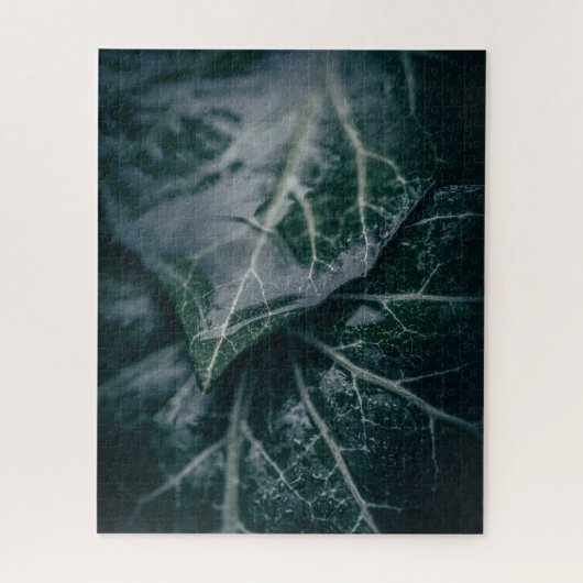 Puzzle Dark Moody Ivy Feuille Nature Photo (Vertical)