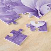 Puzzle de fleurs blanches violettes (Côté)