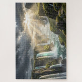 Puzzle de la cascade côtière de l'île des légendes (Vertical)