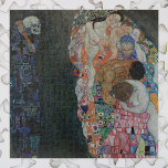 Puzzle Décès et vie par Gustav Klimt Art Nouveau Vintage<br><div class="desc">Death and Life (1908) de Gustav Klimt est une peinture d'art vintage de l'époque victorienne Symbolisme qui présente deux parties distinctes, Life and Death. Sur la gauche, la mort est représentée par une faucheuse sombre classique au crâne moussant, recouverte d'une robe sombre ornée d'une croix religieuse. Sur la droite se...</div>