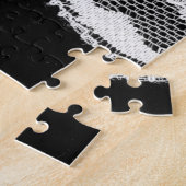 Puzzle Dentelle florale blanche : arrière - plan noire. (Côté)