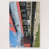 Puzzle Dépôt De Train Avec Vieux Barils (Vertical)