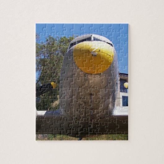 Puzzle Douglas DC3 de près (Vertical)