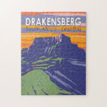 Puzzle Drakensberg Afrique du Sud Lesotho Travel Art Retr<br><div class="desc">Drakensberg dans un style vectoriel. Le Drakensberg est la partie orientale du Grand Escarpement, qui enferme le plateau central de l'Afrique australe.</div>
