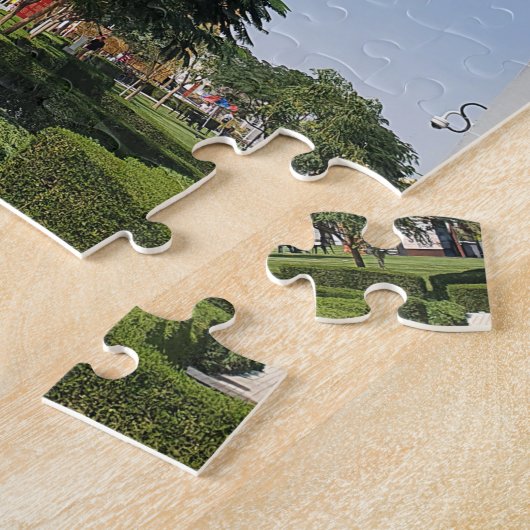 Puzzle Dubai Frame building which located à Zabeel Park (Côté)