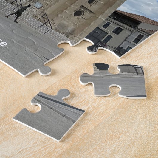 Puzzle Eglise Saint-Baudilus à Nîmes, France, sur une (Côté)