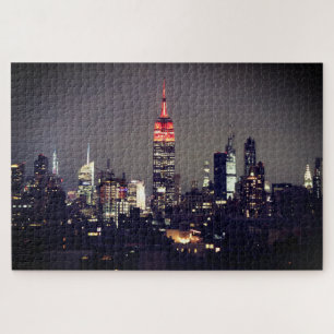 Puzzle Emp St Building à Red Night Skyline