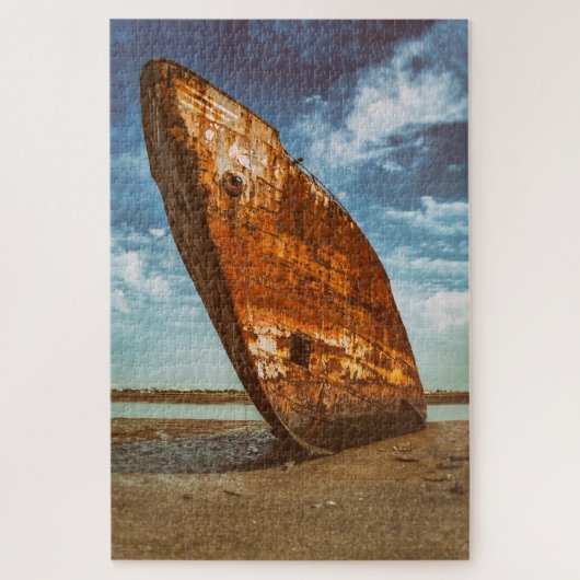 Puzzle Épave rouillée échouée ou échouée sur une plage (Vertical)