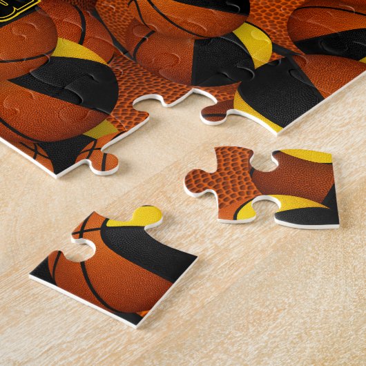 Puzzle équipe de basket-ball des garçons d'or noir couleu (Côté)