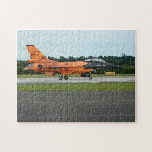 Puzzle F-16 (Horizontal)